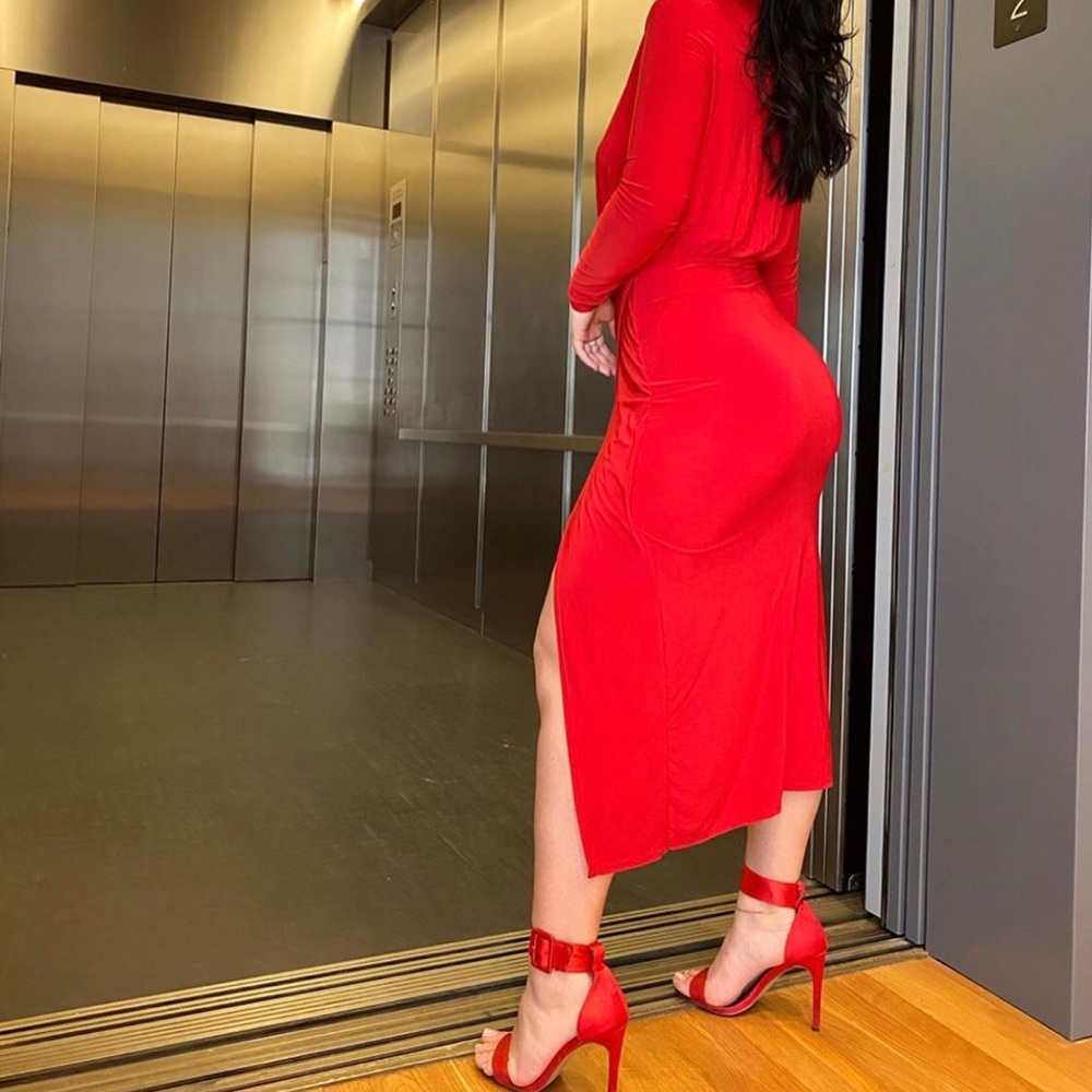 Beautiful long sleeve long dress